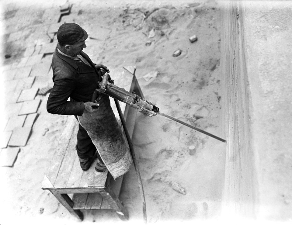 Scheveningen, het slopen van de bunkers en versperringen, Bestanddeelnr 900-9446
