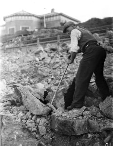 Scheveningen, het slopen van de bunkers en versperringen, Bestanddeelnr 900-9453
