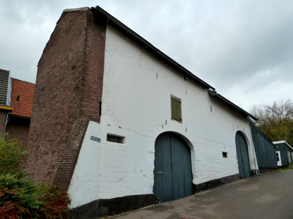 Schin op Geul-Kerkewegje 1 (1)