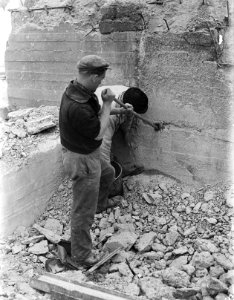 Scheveningen, het slopen van de bunkers en versperringen, Bestanddeelnr 900-9454