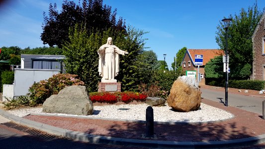 Scheulder-Heilig Hartbeeld (2)