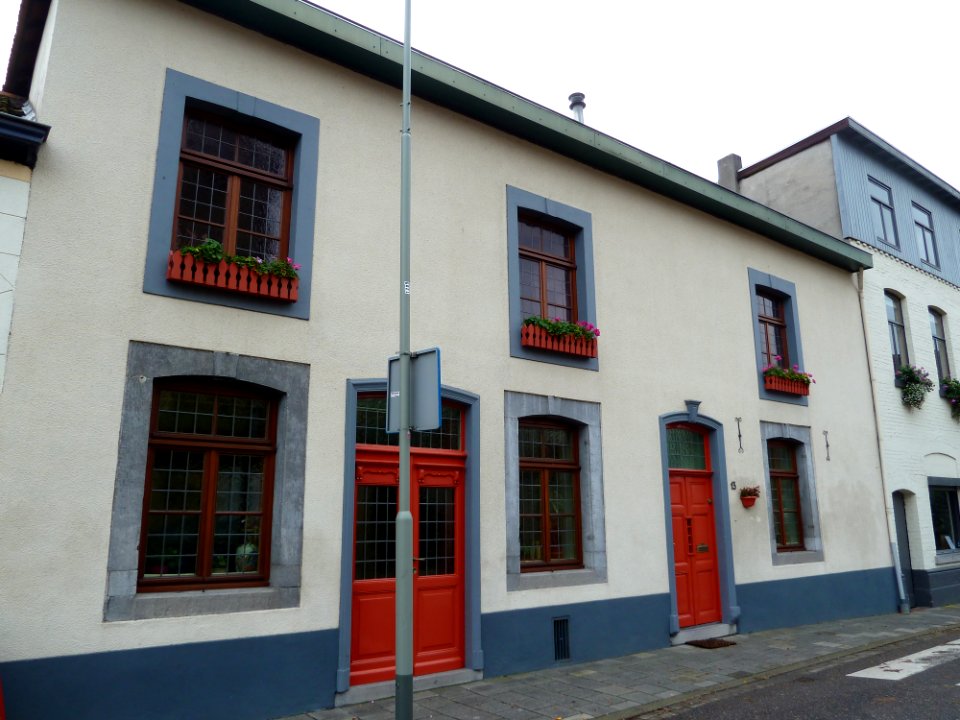Schin op Geul-Kerkplein 13 (2)