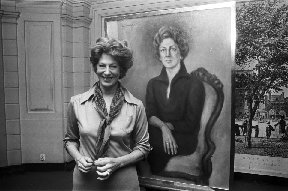 Schilderij van Ellen Vogel door Swagenmakers in Stadsschouwburg, Amsterdam Elle, Bestanddeelnr 928-4238