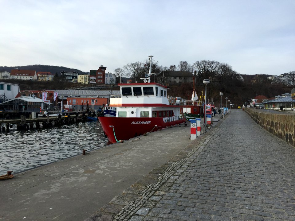 Schiff Alexander im Hafen Sassnitz 2