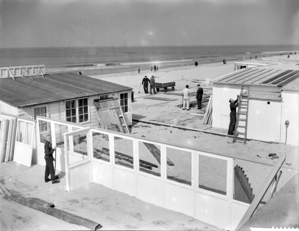 Scheveningen maakt zich op voor de Paasdrukte, Bestanddeelnr 909-4630