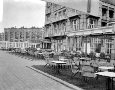 Scheveningen, verlaten terrasjes, Bestanddeelnr 918-1642