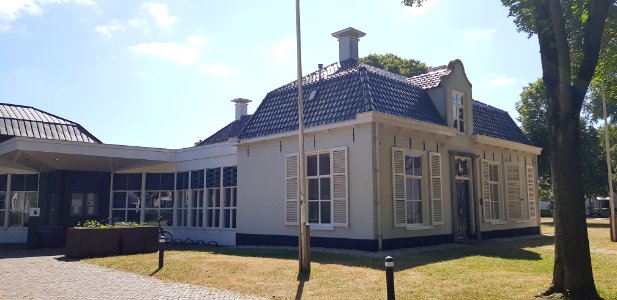 Schiermonnikoog-Gemeentehuis (2)