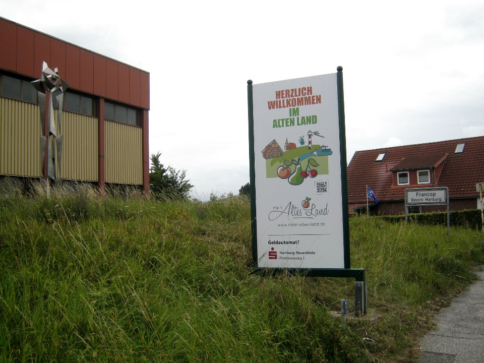 Schilder Francop und Altes Land