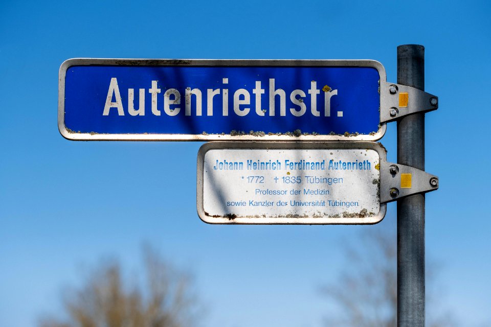 Schild der Autenriethstraße in Tübingen