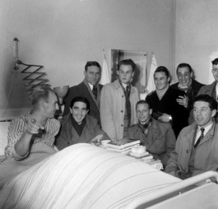 Schijvenaar bezoek door Nederlands elftal, Bestanddeelnr 904-8733