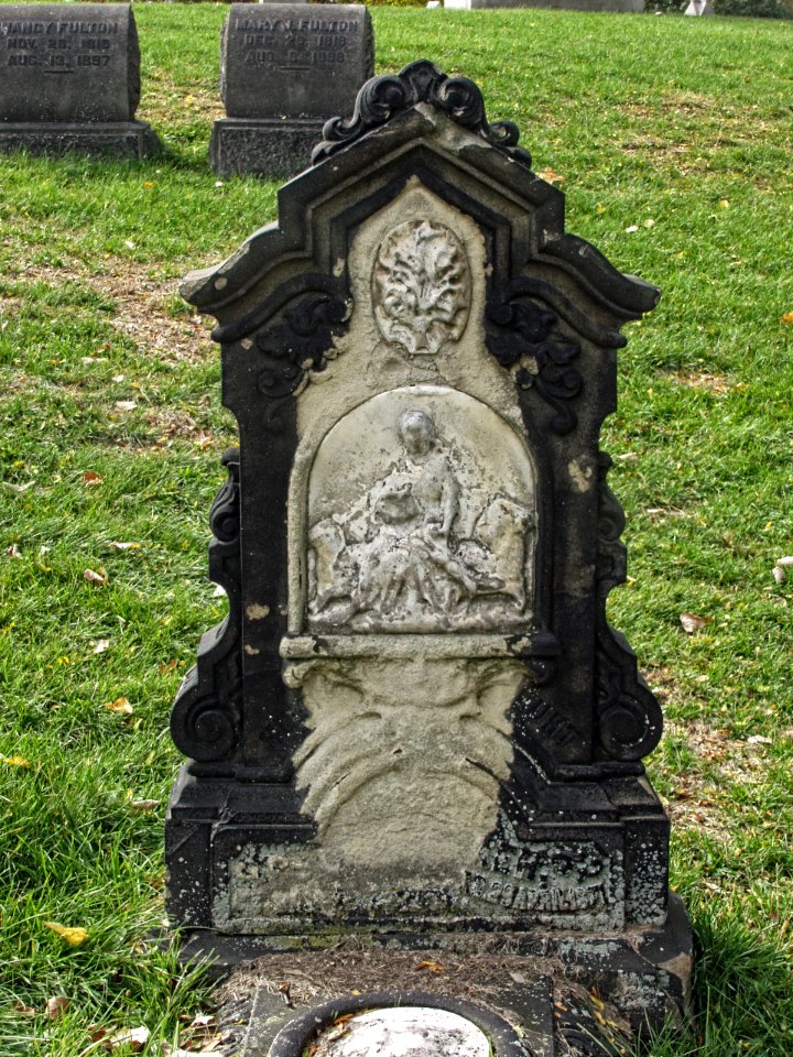 Schildecker (Illegible Daughter), Allegheny Cemetery, 2015-10-27, 01