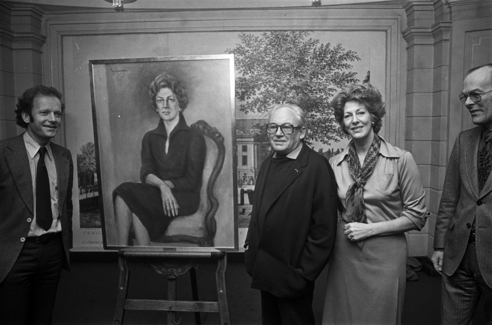 Schilderij van Ellen Vogel door Swagenmakers in Stadsschouwburg, Amsterdam actr, Bestanddeelnr 928-4237