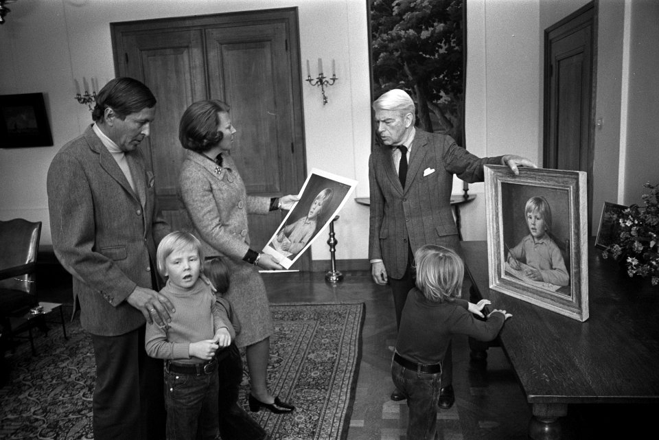 Schilderij van prins Willem Alexander tgv zesde verjaardag, Bestanddeelnr 926-3500
