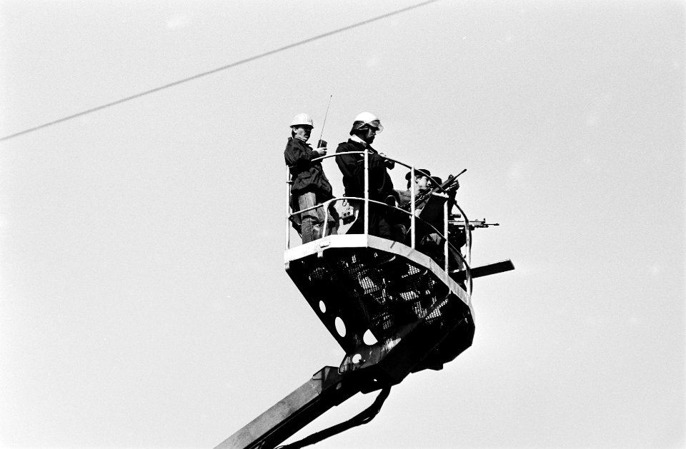 Scherpschutters in hoogwerker, Bestanddeelnr 930-9723