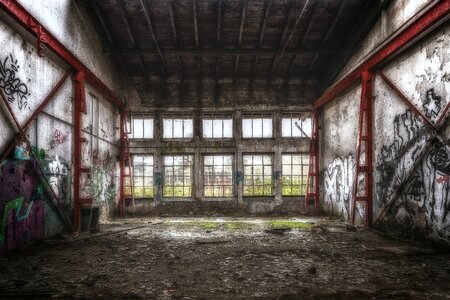 Hall window grid