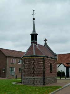 Schimmert-Kapel op kruispunt (1)