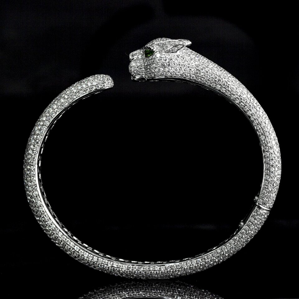 Panther head diamond bracelet