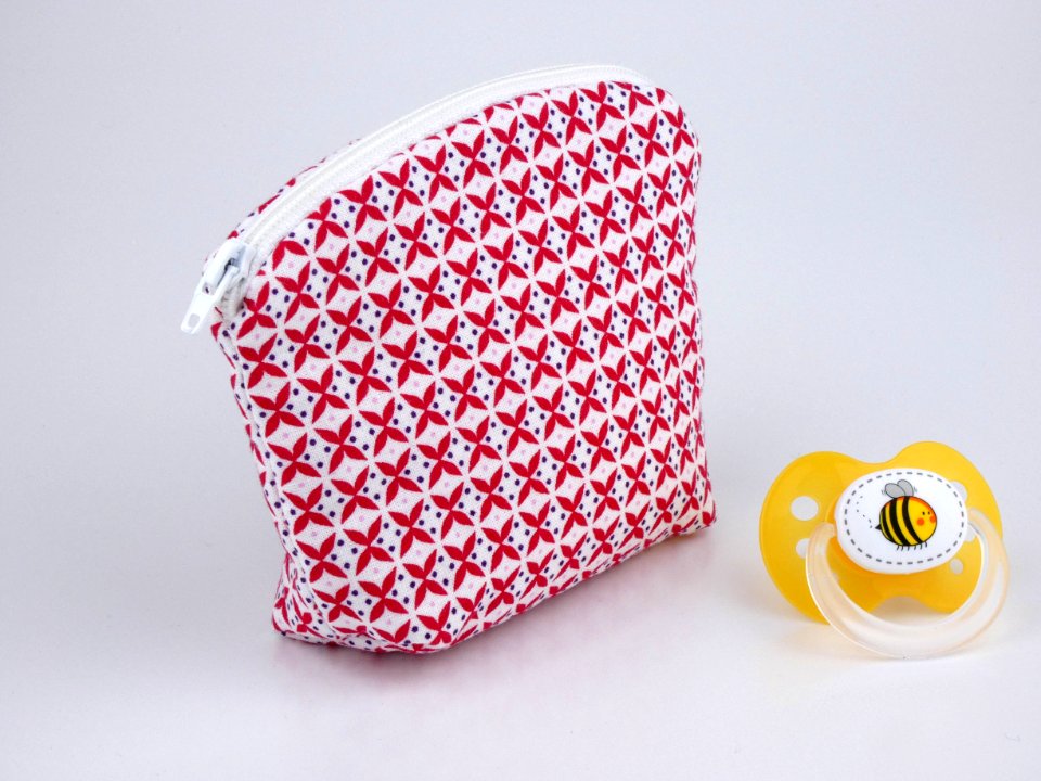 Schnullertasche mit Schnuller