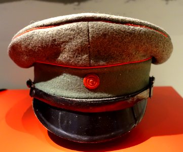 Schirmmütze with Red Revolution cocade, Germany, 1918 AD - Braunschweigisches Landesmuseum - DSC04735