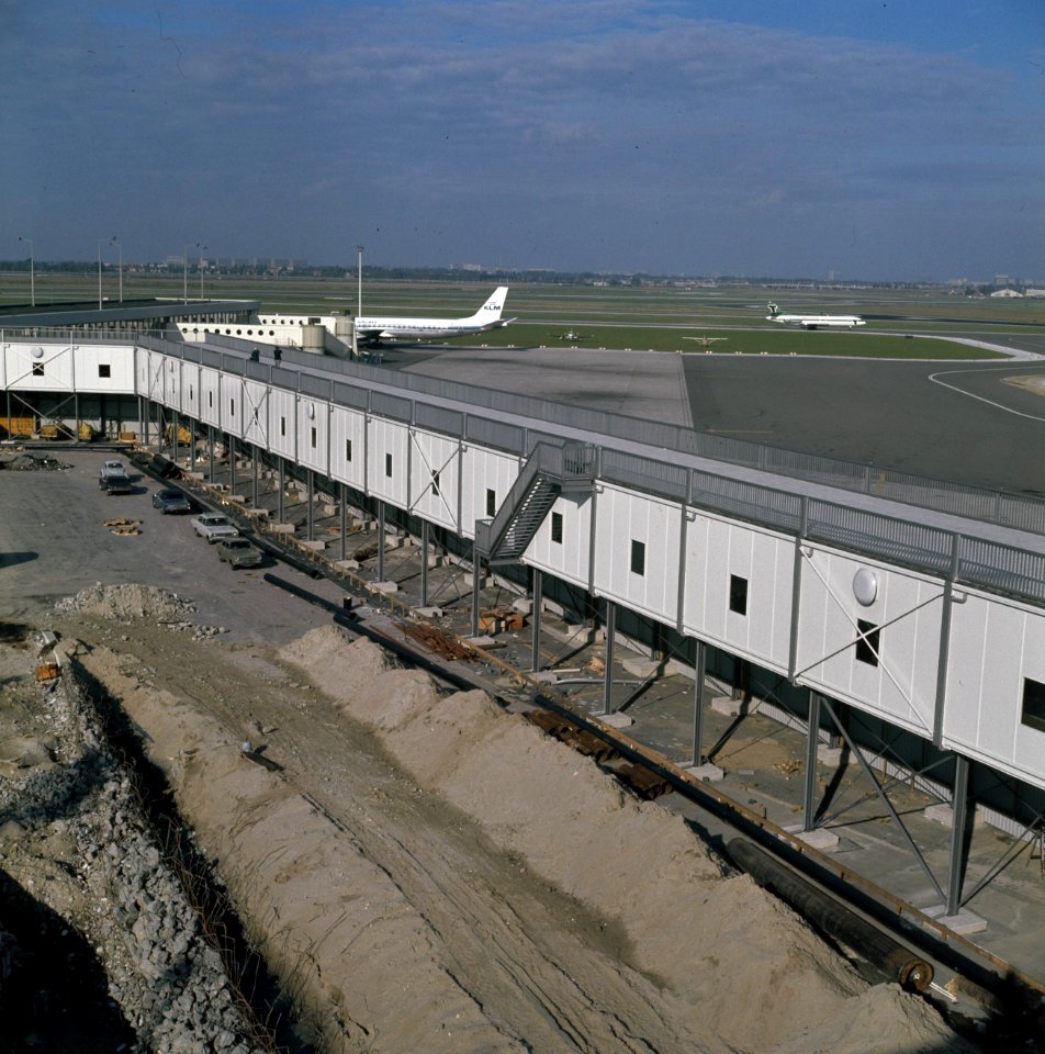 Schiphol, Bestanddeelnr 254-8952