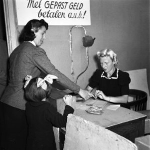 Schoenendistributie te Amsterdam, Bestanddeelnr 900-6629