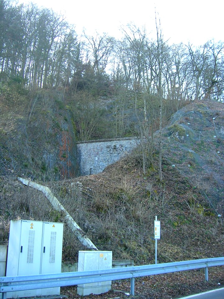 Schneckenbergtunnel -Nordtor (1)