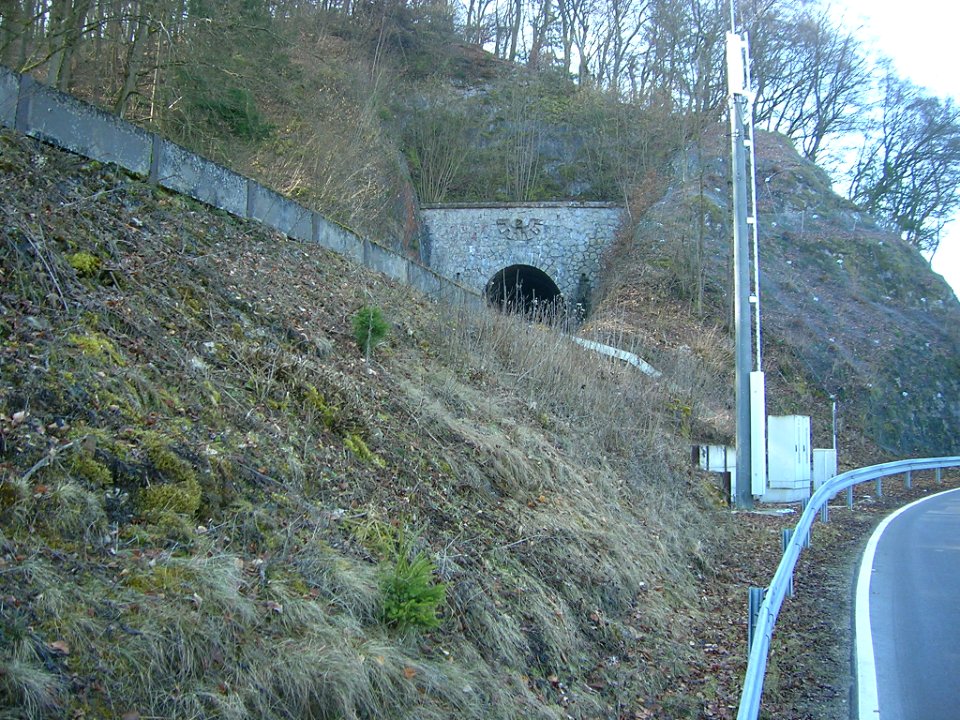 Schneckenbergtunnel -Nordtor (3)