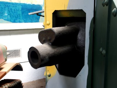 Schneider CA1 in the Musée des Blindés, pic4