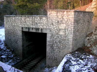 Schneckenbergtunnel -Südtor (7)