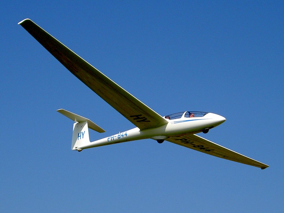 Schleicher ASK 21 PH-844
