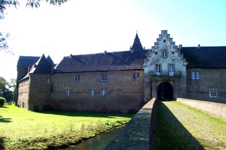 Schloss Huelchrath (Vorburg)