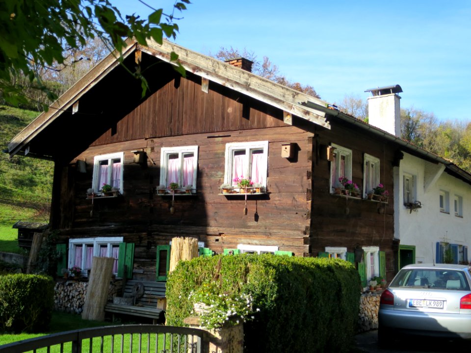 Schloßweberstraße 17 Unterelkofen