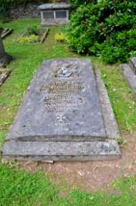 Schloss Eisenbach, Friedhof, Grabstein Volprecht Riedesel zu Eisenbach