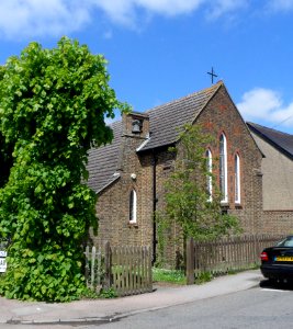 Smallfield Church Hall and Chapel, Smallfield (June 2013) (3)