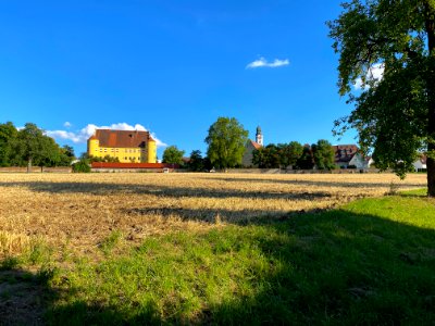 Schloss Erbach und Pfarrkirche St. Martin