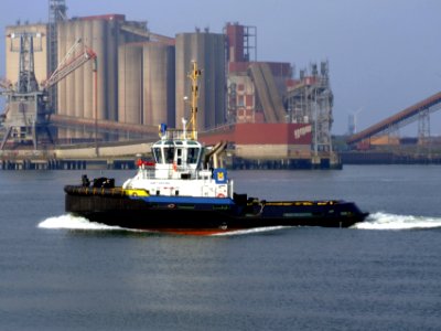 Smit Aruba IMO 9366706 Port view in the Calandkanaal, Holland 03-Jun-2007