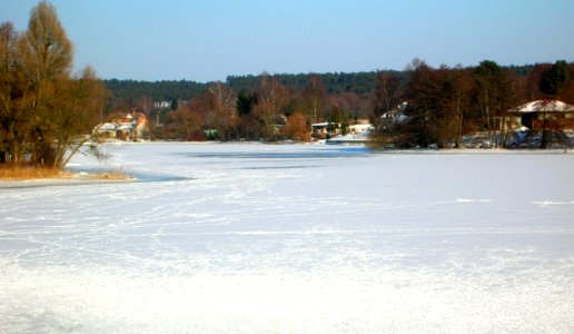 Smukała Dolna zza Zalewu Smukalskiego zima 2006
