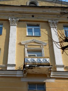 Smolensk, Oktyabrskoy Revolyutsii Street, 7 - 10