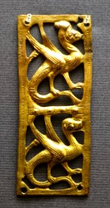 Small plaques with griffins, Limoges, 13th century, gilt copper - Museum Schnütgen - Cologne, Germany - DSC09985