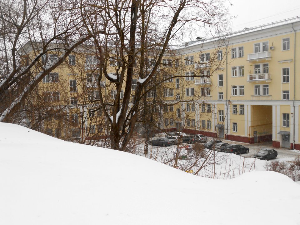 Smolensk, Bakunin Street, 10 - 08