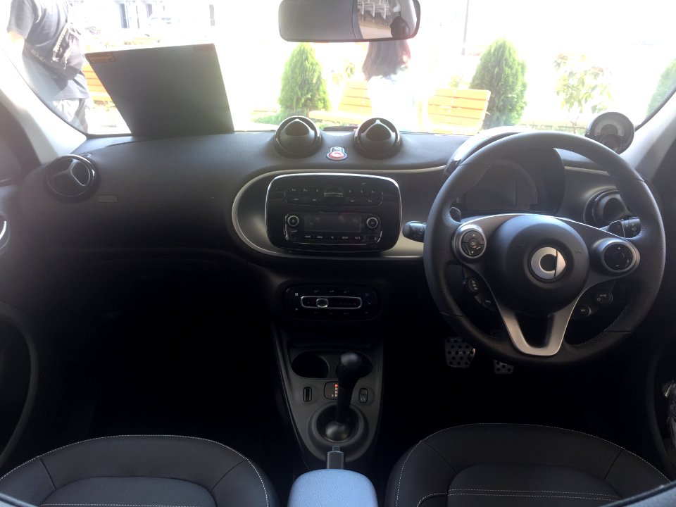Smart Forfour 20170520 cockpit