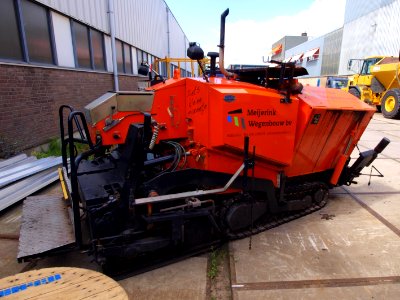 Small paver (owner Meijerink)