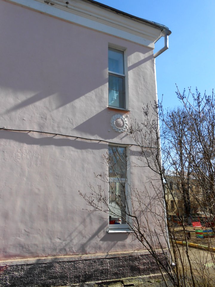 Smolensk, Novoleningradskaya Street, 9 - 01