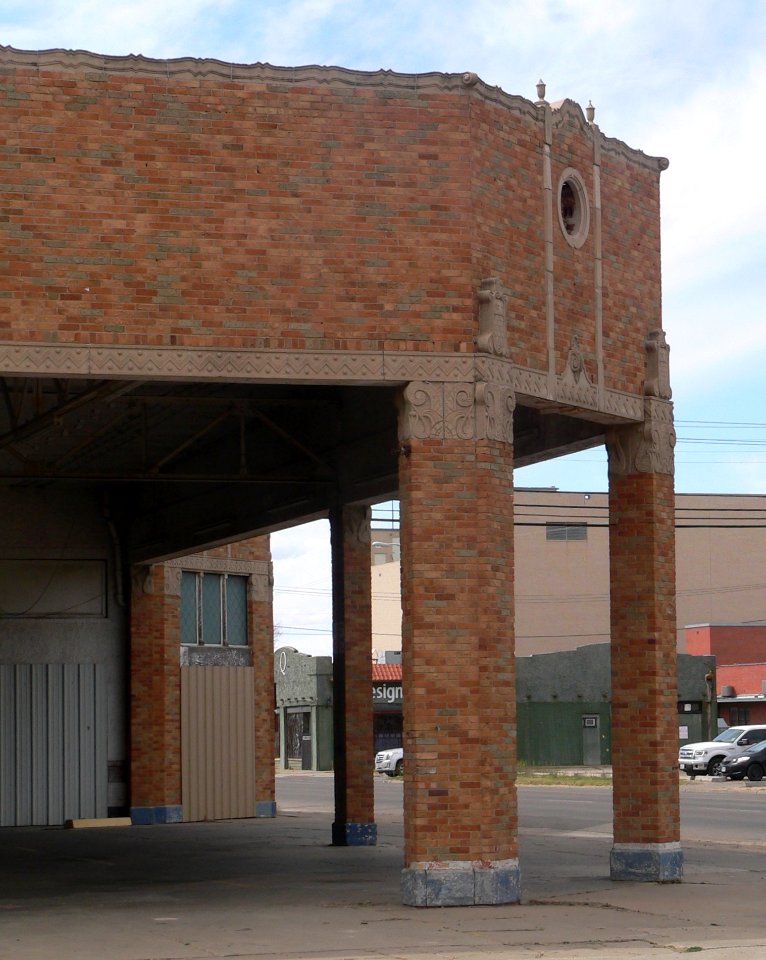 Smith Firestone (Amarillo) NE corner 1