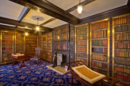 Smithills Hall Library (113904557)