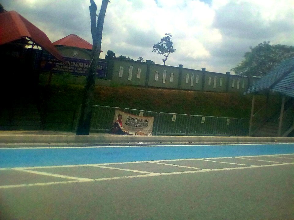 SMK Seksyen 10 Kota Damansara