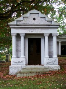 Smith Mausoleum, Homewood Cemetery, 2015-10-13, 01
