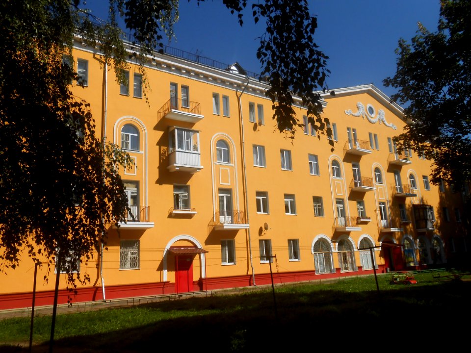 Smolensk, Frunze Street, 66 - 12