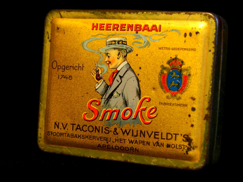 Smoke heerenbaai blik, NV Taconis & Wijnveldt stoomtabakskerverij Het Wapen van Holstyn, Apeldoorn, foto1