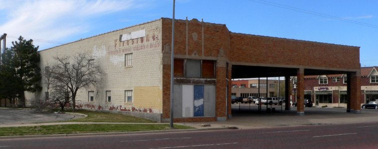 Smith Firestone (Amarillo) from SE 1